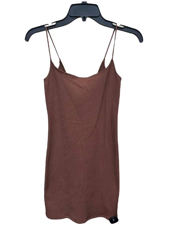 Brown Dress Casual Short Abercrombie And Fitch, Size S