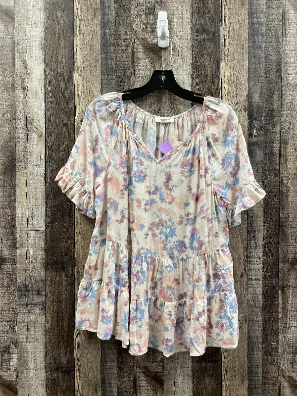 Top Short Sleeve By Beachlunchlounge  Size: Xs