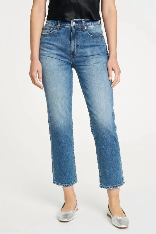 Straight Up High Rise Jeans In Magic