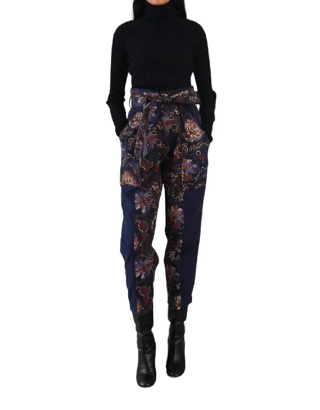 Ciji Pants In Lacar Navy